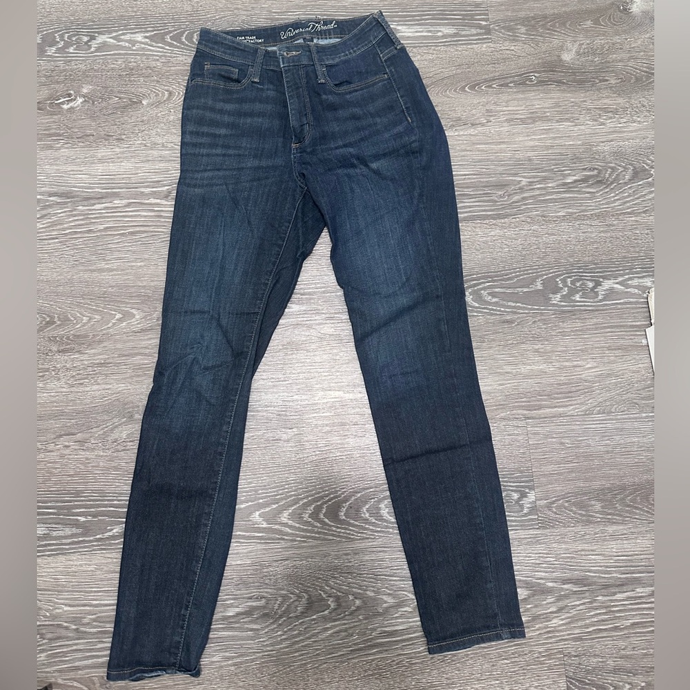 Universal Thread Dark Indigo Skinny Jeans